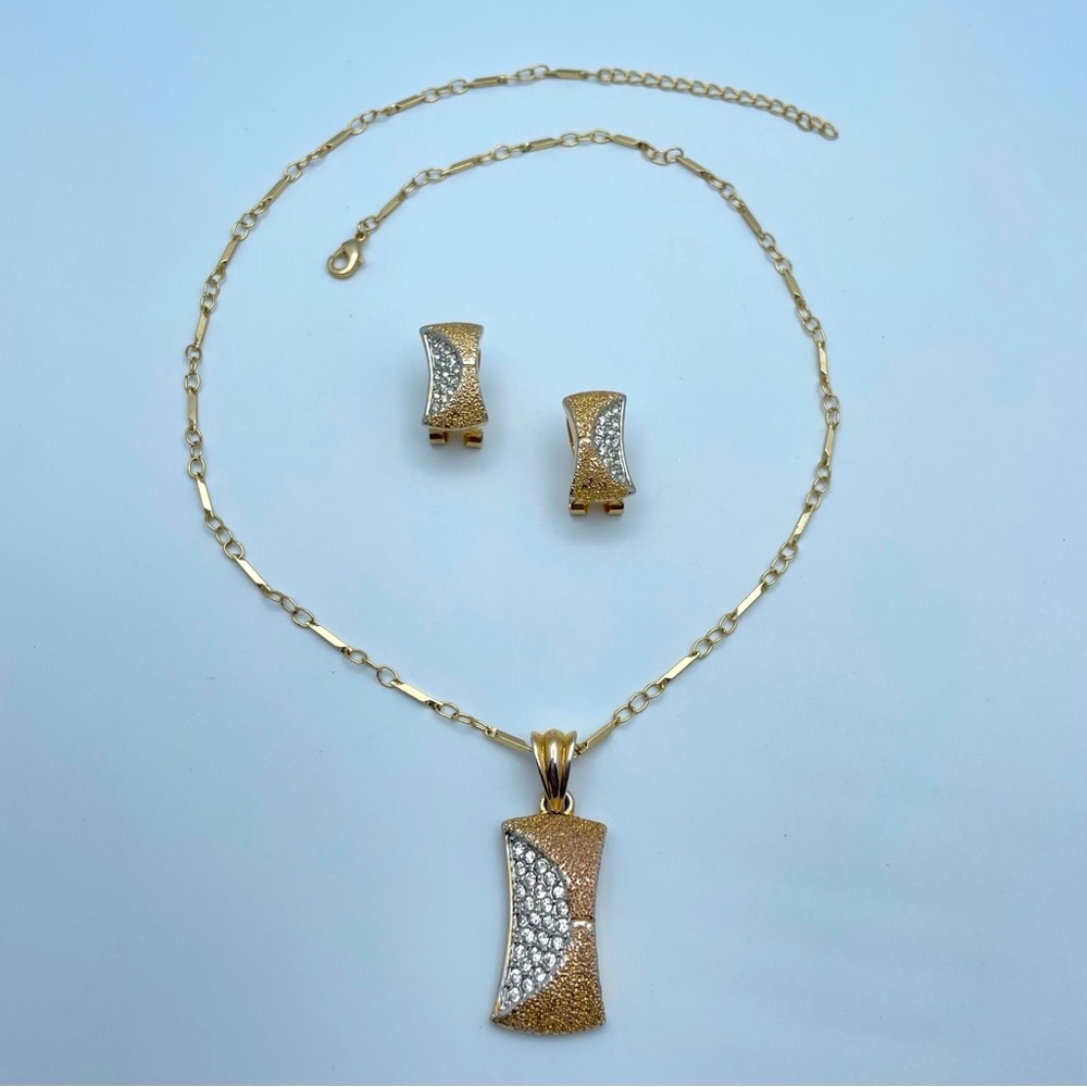 Vintage Barrera for Avon Gold Rhinestone Pendant Necklace/Clip-On Earrings Set